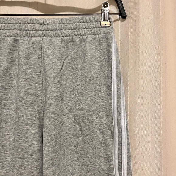 ADIDAS Sweatpants - Picture 5 of 5